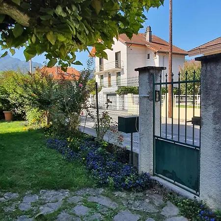 Confortable Maison Familiale A 5 Minutes Du Vakantiehuis Aix-les-Bains